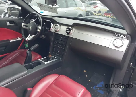 2007 Ford Mustang Gt Deluxe/Gt Premium из США, поврежденный, VIN 1ZVFT82H675246239